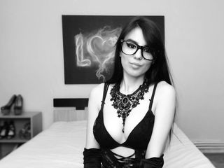 To Enjoy hottest on line intercourse at age 18